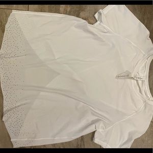 Lululemon tee